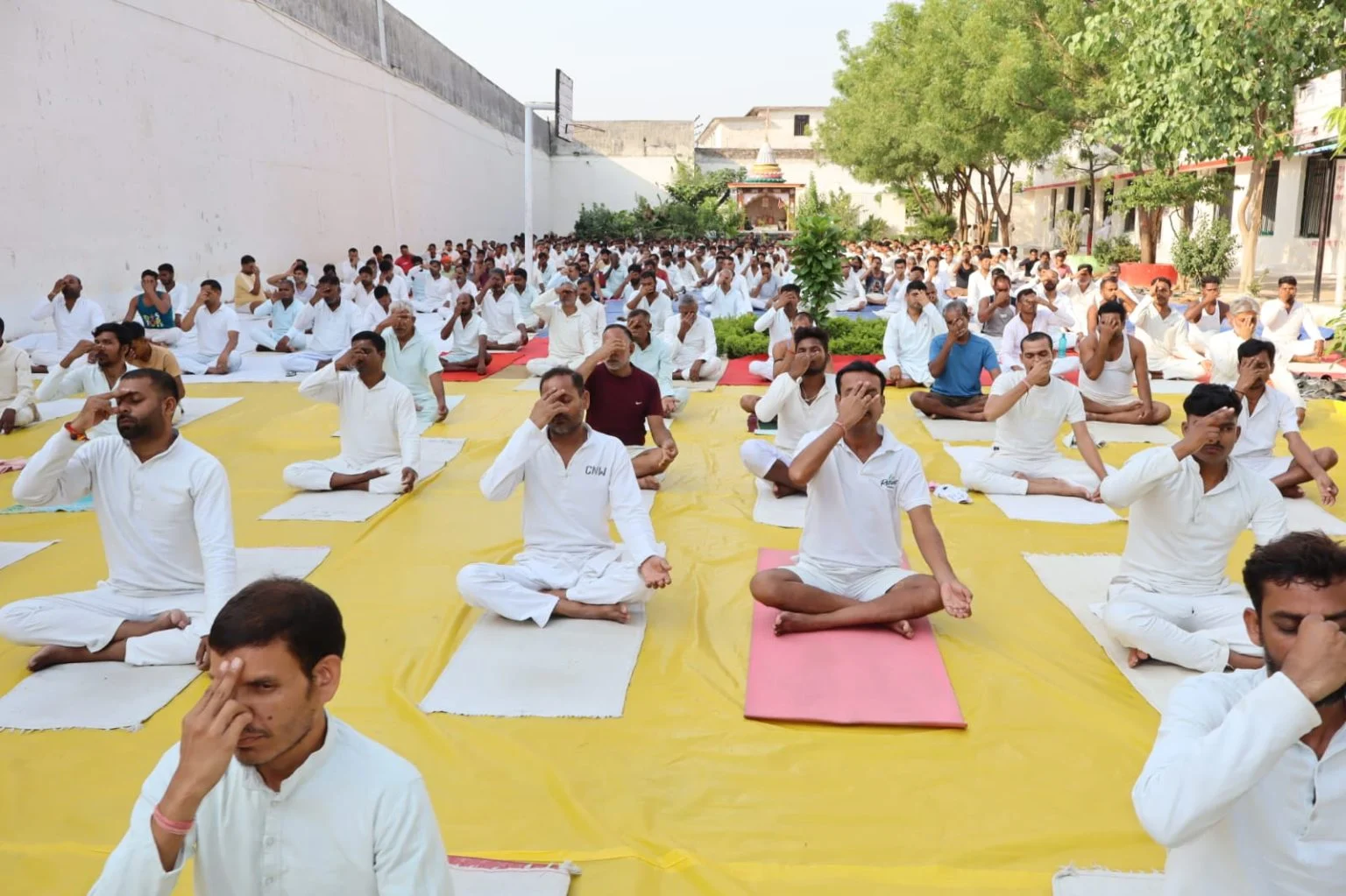अंतरराष्ट्रीय योग दिवस पर छत्तीसगढ़ की 33 जेलों में हुआ योगाभ्यास, हजारों बंदियों ने लिया हिस्सा