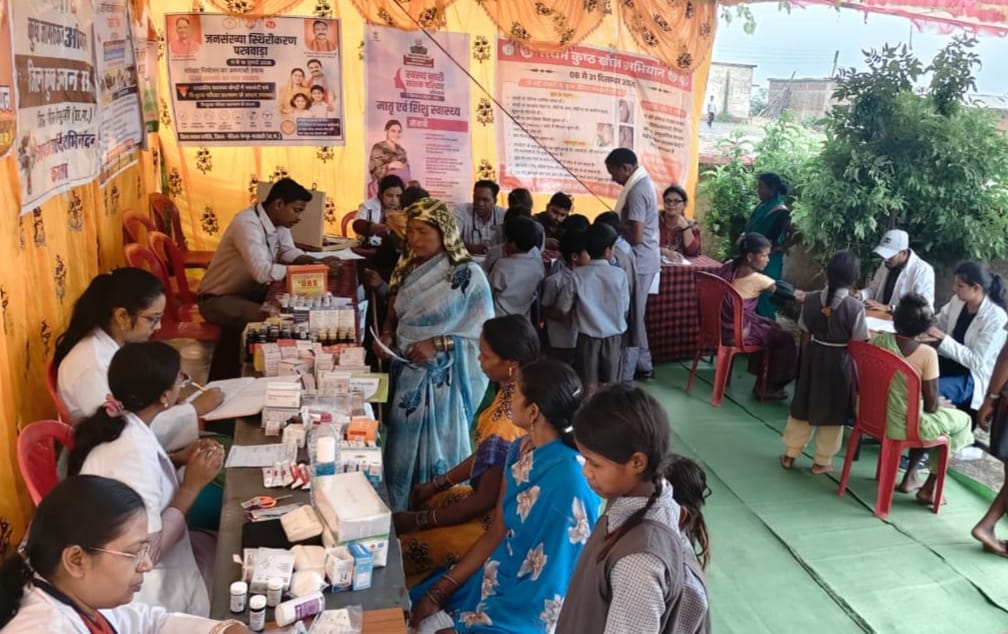 बैगा अंचल के दुर्गम गांव तक पहुंची विशेषज्ञ स्वास्थ्य सेवा, छिरहिट्टी शिविर में 164 ग्रामीणों का हुआ निःशुल्क उपचार