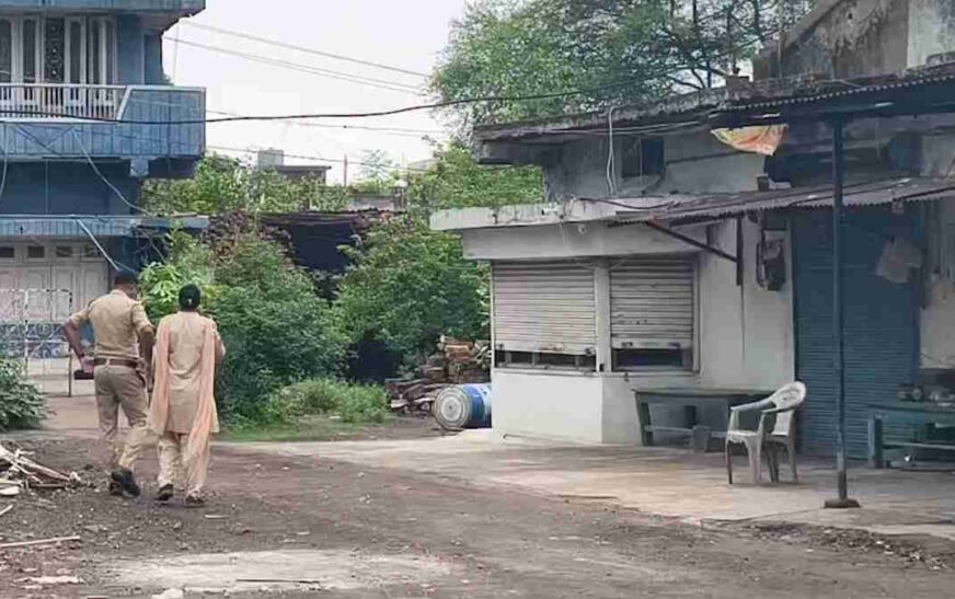 बलौदा बाजार में पीतल कारोबारी के ठिकानों पर ED-IT की छापेमारी, शराब कारोबार से जुड़े एंगल की जांच