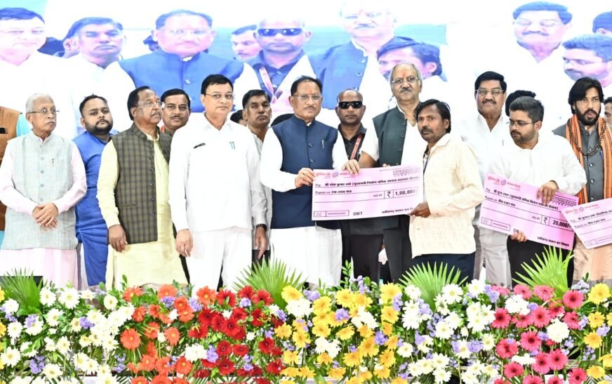 ढाई साल में 17.82 लाख श्रमिकों को मिला लाभ, छत्तीसगढ़ ने श्रमिक कल्याण में बनाई नई पहचान