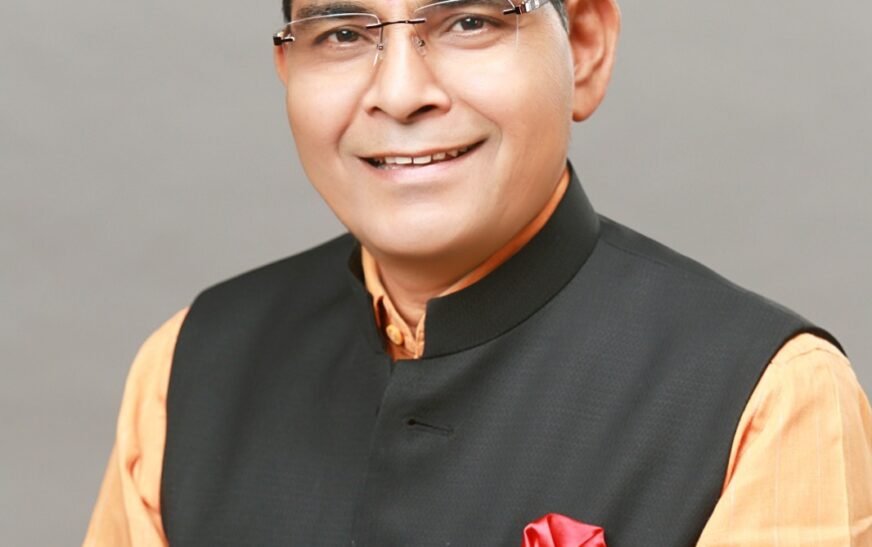 बलौदाबाजार को मिल सकती है बड़ी स्वास्थ्य सौगात, 200 बिस्तर वाले ईएसआईसी अस्पताल के लिए केंद्रीय मंत्री से हुई चर्चा