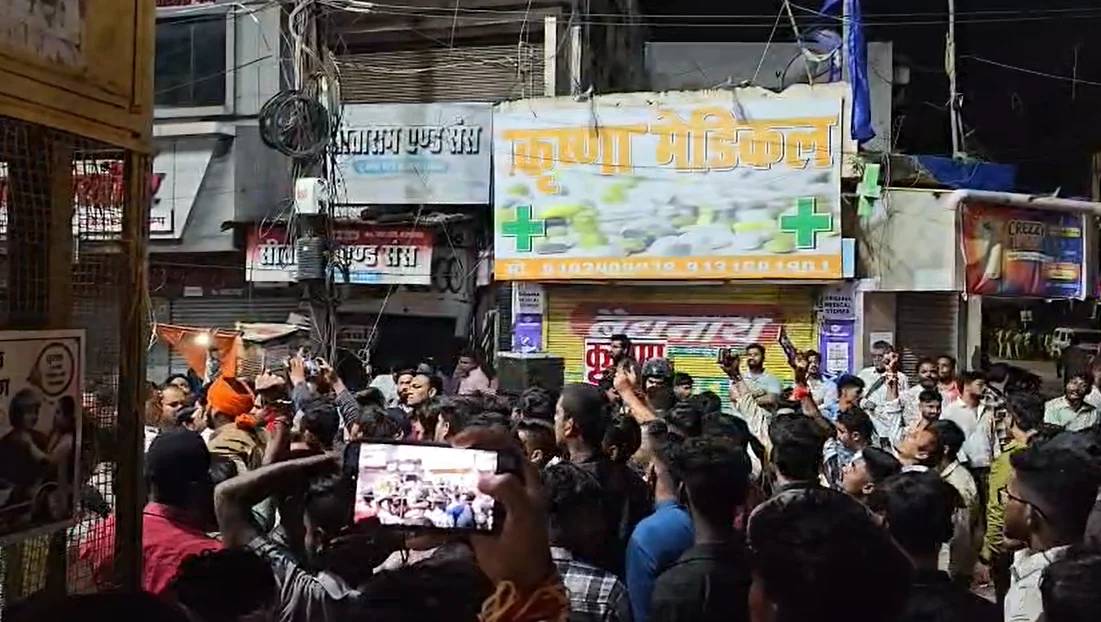 Bilaspur Violence: सोशल मीडिया कमेंट को लेकर आधी रात दो पक्षों में हिंसक झड़प, TI समेत कई पुलिसकर्मी घायल