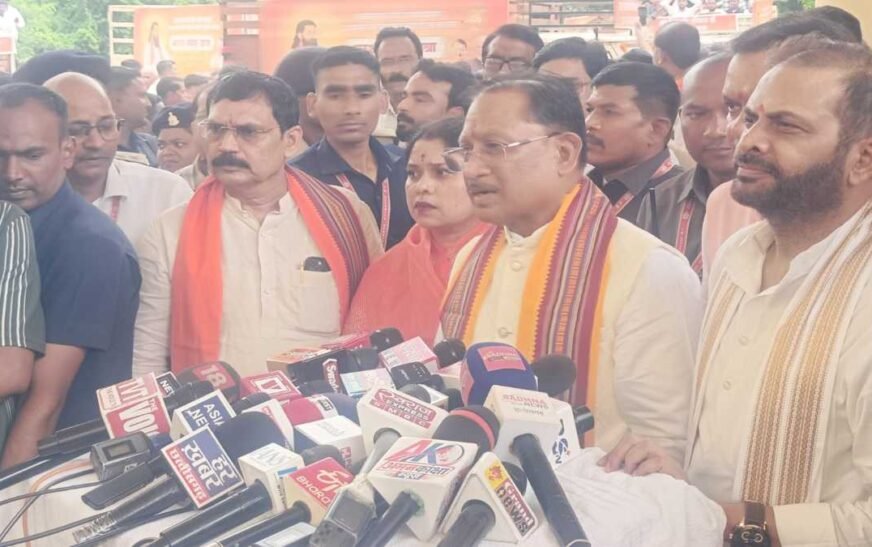 सीएम साय का बड़ा ऐलान: माघ पूर्णिमा पर सरकारी अवकाश, संत रविदास के नाम पर मिलेगा राज्य अलंकरण पुरस्कार