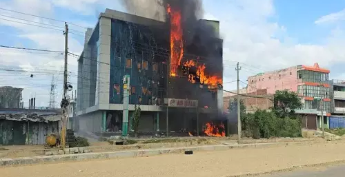 नेपाल में सांप्रदायिक हिंसा से तनाव, कई इलाकों में कर्फ्यू; सरकार ने बढ़ाई सुरक्षा