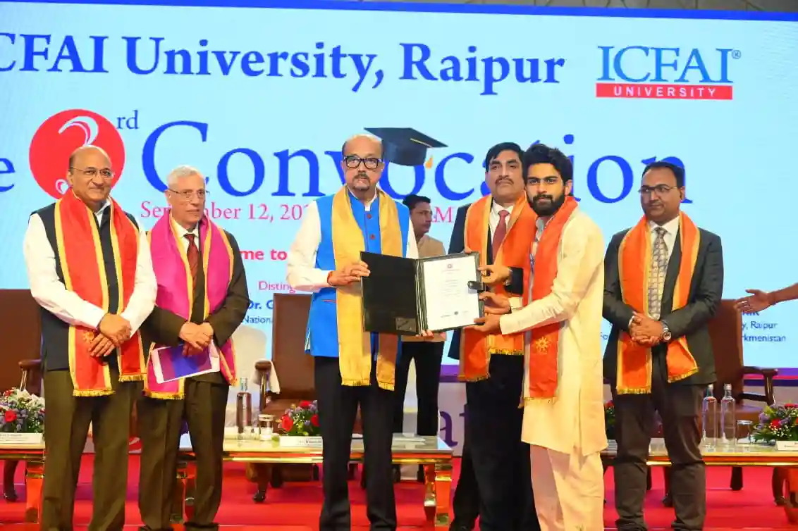 डिजिटल एडिक्शन आज किसी भी अन्य एडिक्शन से अधिक खतरनाक: राज्यपाल डेका