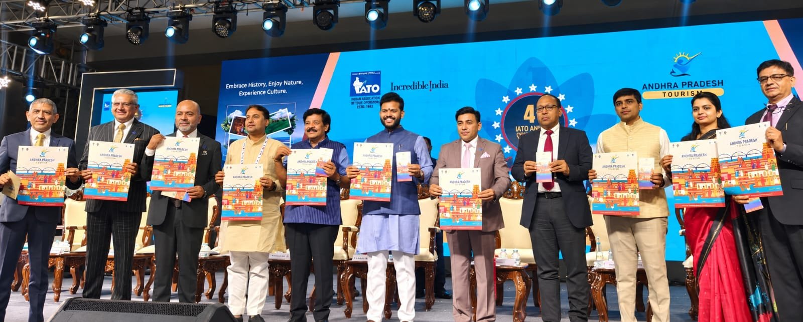 राष्ट्रीय पर्यटन मंच पर छत्तीसगढ़ की गूंज, ‘Best Emerging Tourist Destination’ सम्मान से बढ़ा गौरव