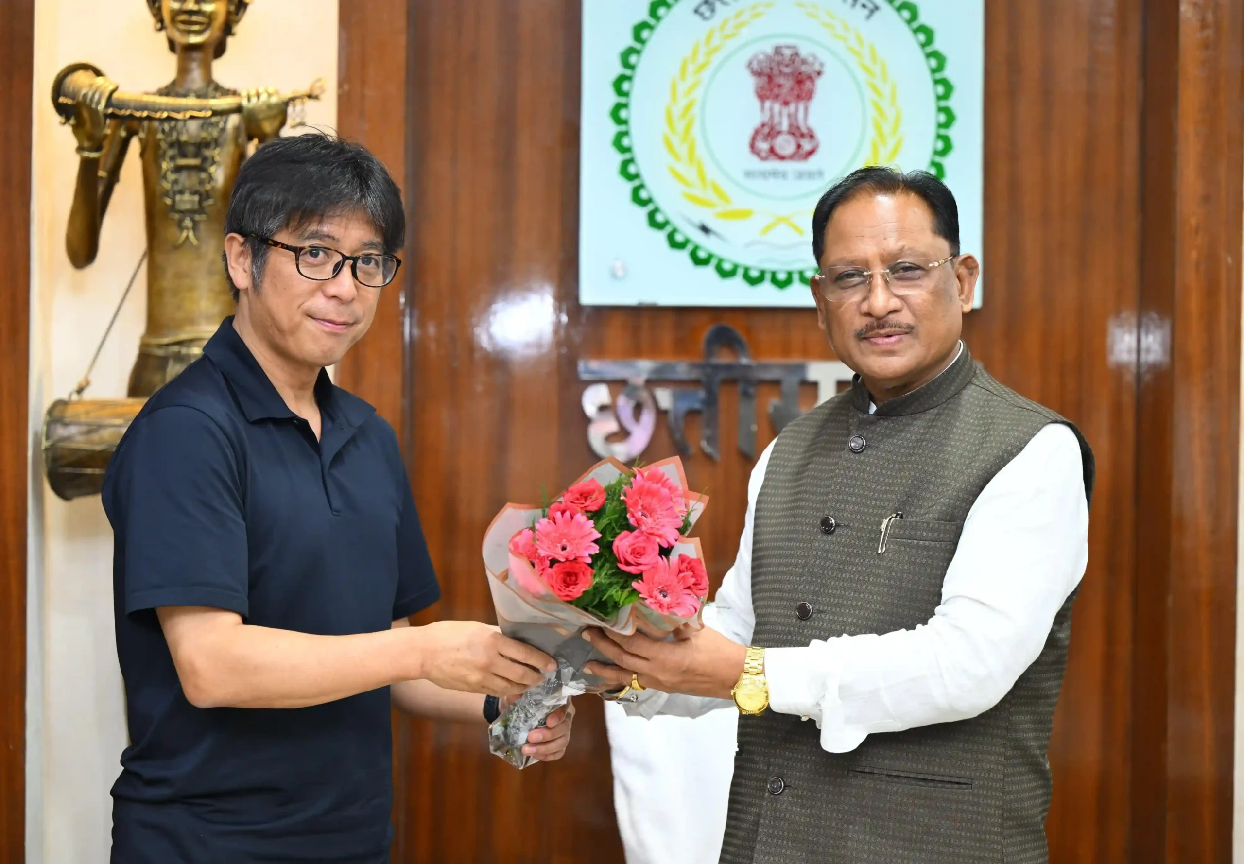 भारत-जापान के बीच सांस्कृतिक जुड़ाव को शिक्षा और तकनीक दे रहे नया विस्तार: CM विष्णु देव साय से मिले जापानी छात्र