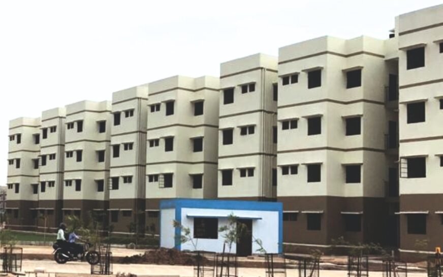 छत्तीसगढ़ में आवासीय योजनाओं को मिली नई गति, छह शहरों में 226 मकानों की खरीदी से 42.17 करोड़ रुपये का कारोबार