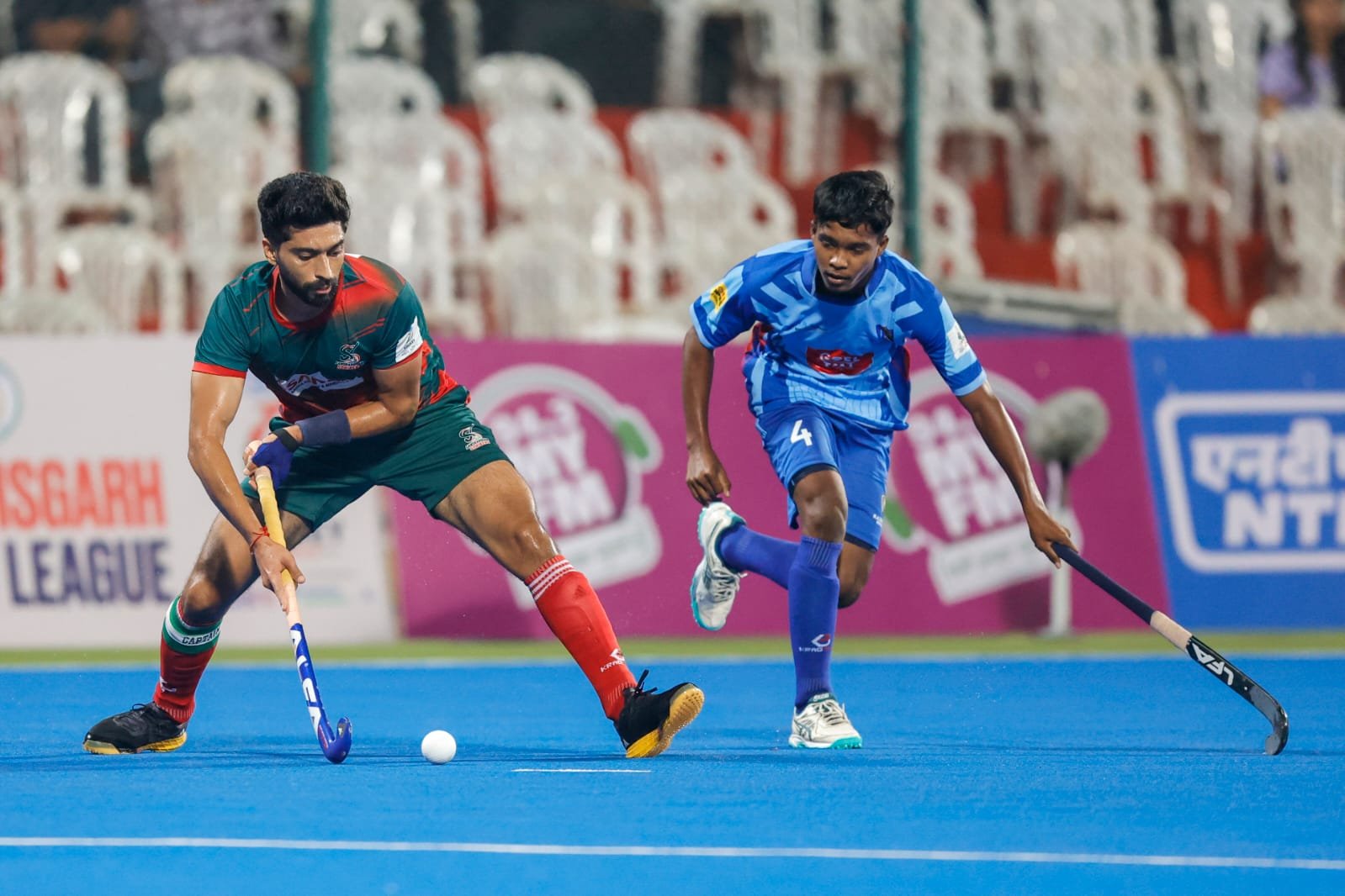 शाहरुख और आशीष तानी पूर्ति के दो-दो गोल से जीती संस्कारधानी स्ट्राइकर्स, राजधानी रॉयल्स को 4-2 से दी शिकस्त