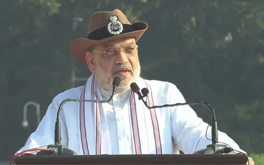 पुलिस स्मृति दिवस पर पीएम मोदी और अमित शाह ने शहीदों को किया नमन, नक्सलवाद के खात्मे को बताया ऐतिहासिक उपलब्धि