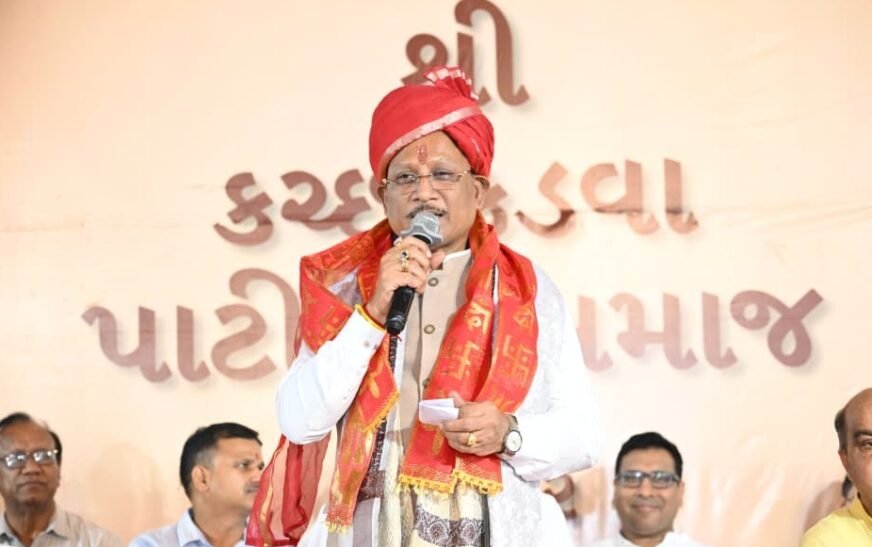 मुख्यमंत्री विष्णु देव साय ने गरबा महोत्सवों में दी नवरात्रि की शुभकामनाएं, महतारी वंदन से 68 लाख महिलाओं को मिल रही आर्थिक मजबूती